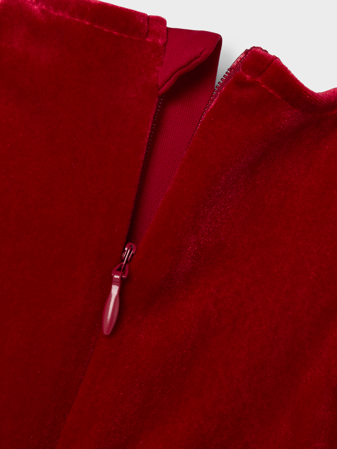 model_shot-detail